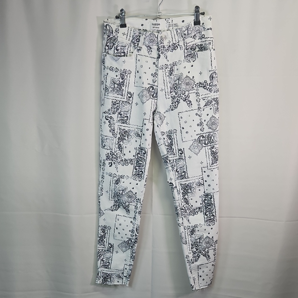 Kensie Bandana Patterned Navy and White Women's Jeans
